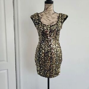 B Darlin Gold Mini Sequined Party Petite Dress